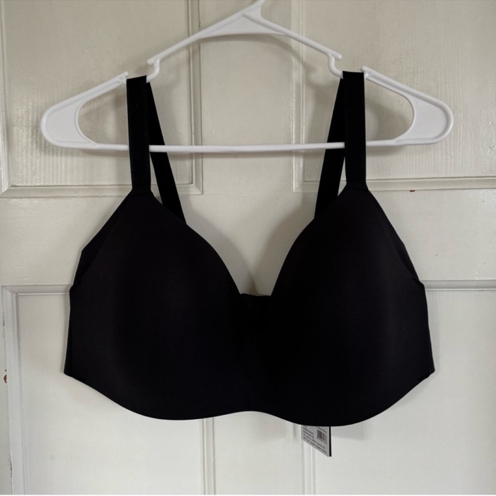 NWT Knix Wing Woman‎ Contour black bra size 48D
